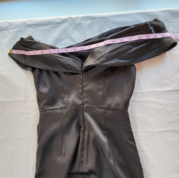 DO+BE Black Draped Off-Shoulder Formal Maxi Gown Size Small NWT - Picture 12 of 17